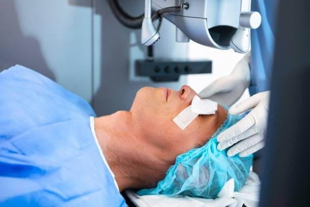 Eye-Treatments_001